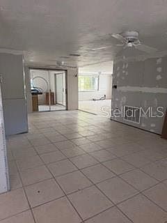 5th image of 7127 Peninsular Dr