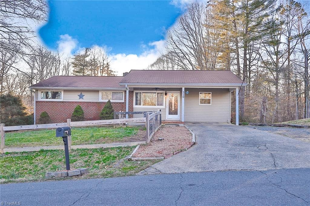 310 South St, Elkin, NC 28621 Zillow