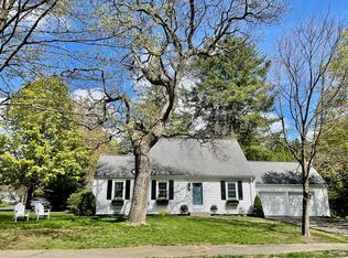 48 Fuller Brook Rd, Wellesley, MA 02482