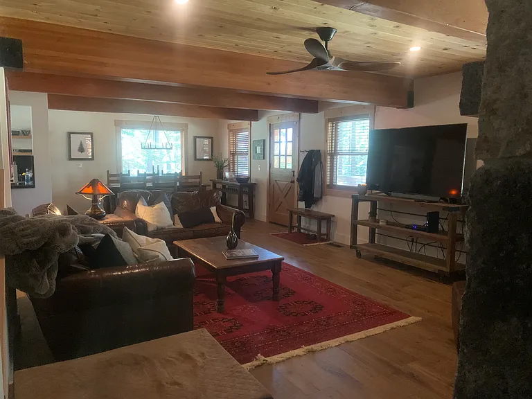 10080 Blue Jay Ln — Photo 9