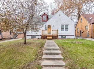 2610 30th St, Des Moines, IA 50310