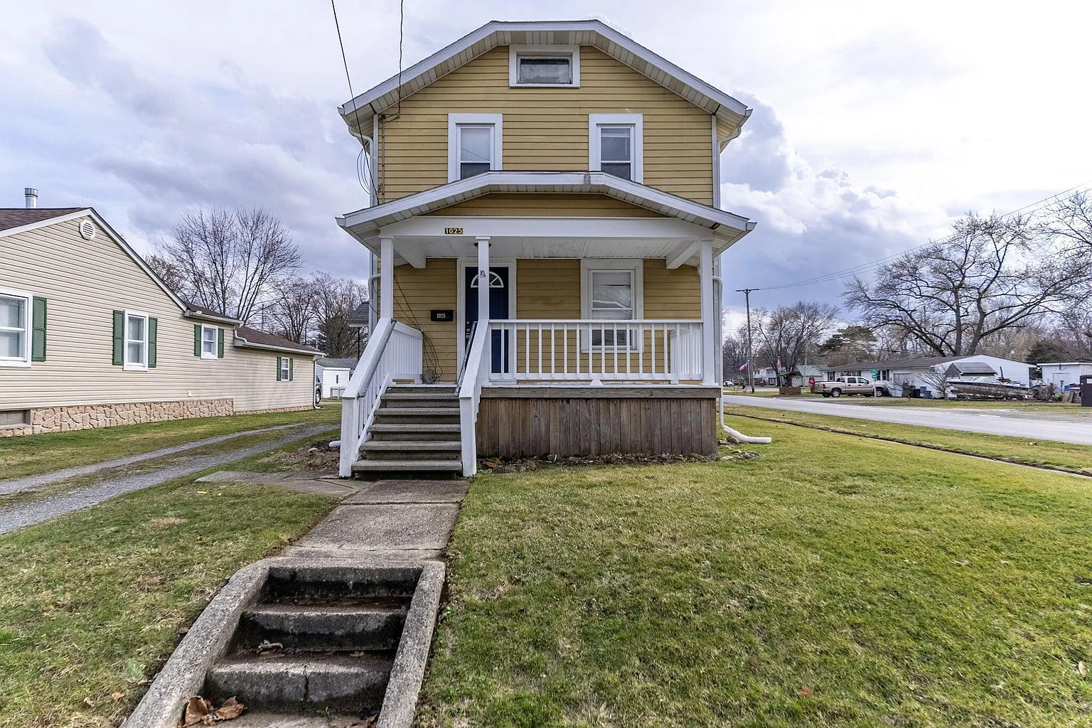 1025 Congress St photo 1
