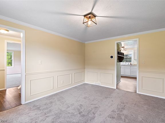 4th image of 1856 Carver Ln