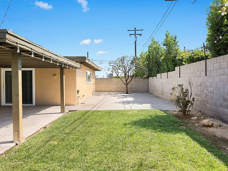 1641 Maywood Ave — Photo 29