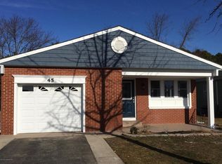 45 Selkirk Ave, Toms River, NJ 08757
