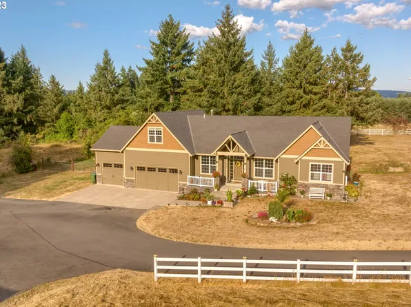 189 NE Edwards Dr, Dundee, OR 97115