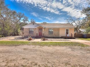 330 E Cedar St, Bertram, TX 78605