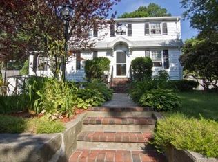 50 Mount Vernon Rd E, Weymouth, MA 02189