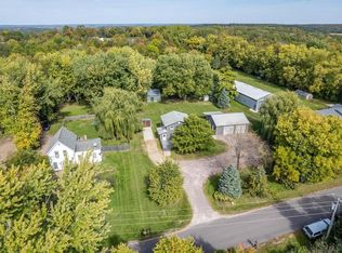 E12482 Man Mound Rd, Baraboo, WI 53913
