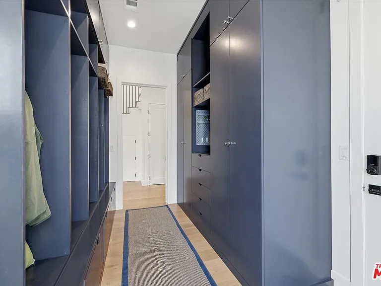 11003 Ocean Dr — Photo 10