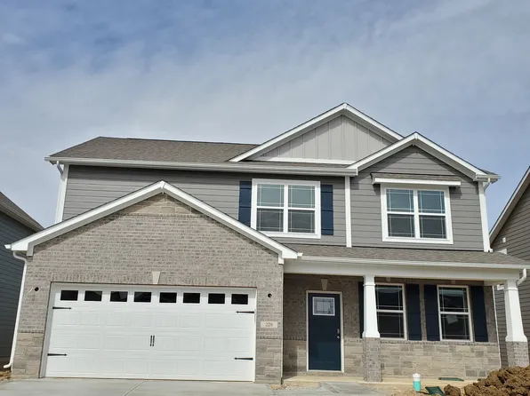 228 Waterford Ln, Pendleton, IN 46064