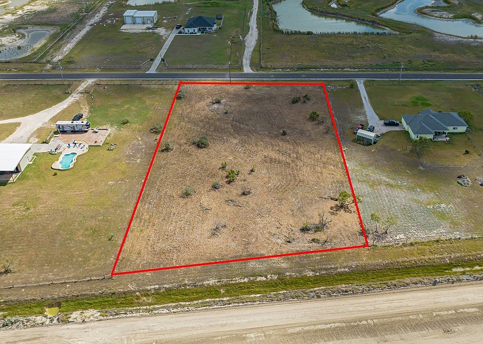 2nd image of 302 Cape Velero Dr