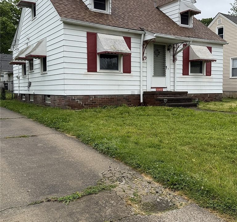 1st image of 12412 Mortimer Ave