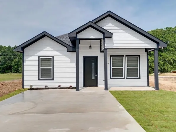 116 Bowie St, Mabank, TX 75156