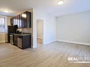 711 W Brompton Ave APT 53, Chicago, IL 60657