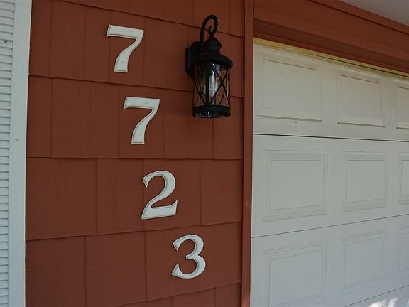4th image of 7723 Clover Meadow Dr