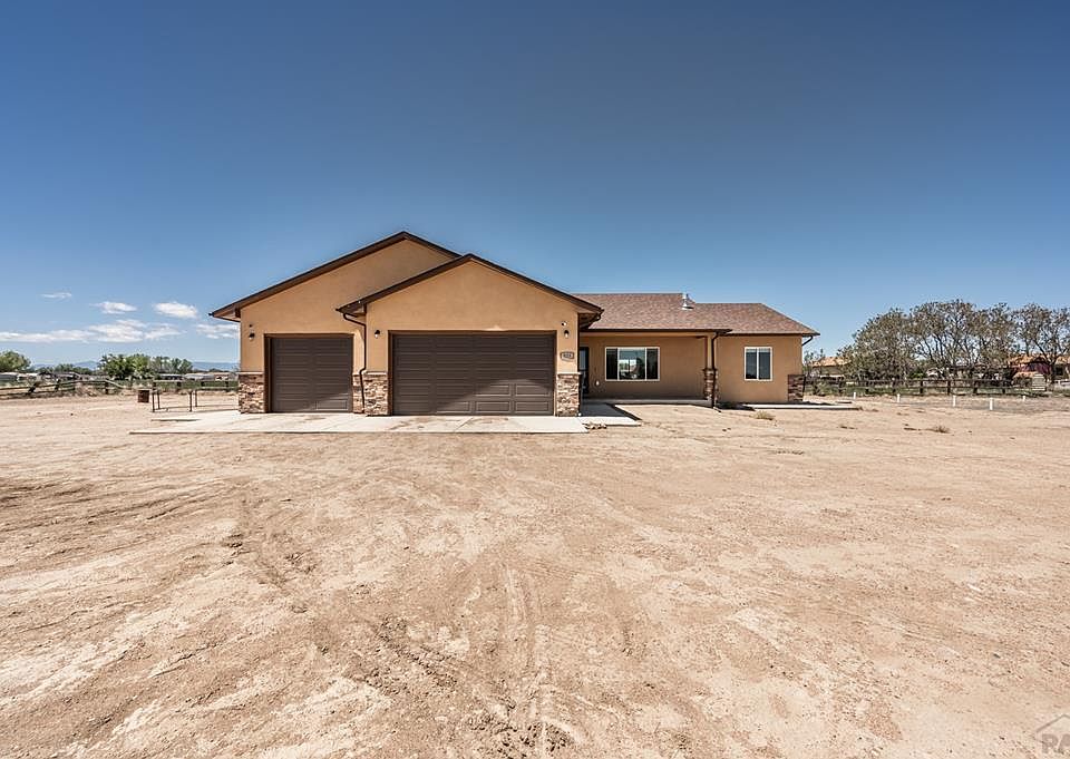 1st image of 929 27th Ln