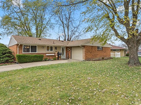 2nd image of 5186 Chesham Dr