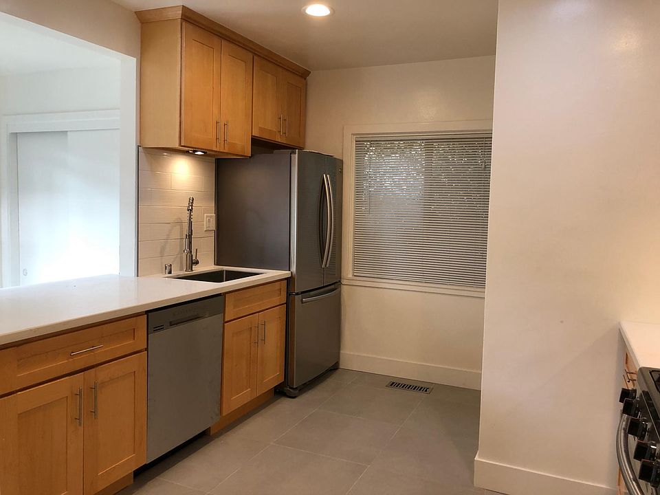 1st image of 56 Sheridan St