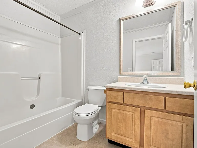 114 Cedar St — Photo 63