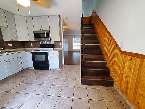 5th image of 7854 Camino Glorita