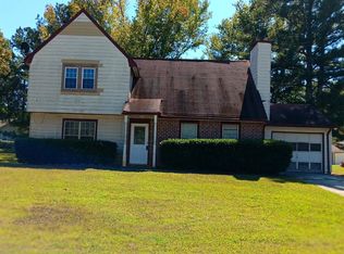 721 Dunaire Way, Jonesboro, GA