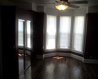 2nd image of 115 Howard St
