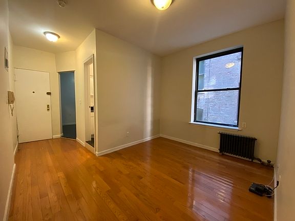 2nd image of 41-18 29th St #C2
