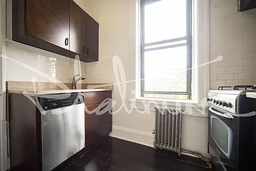 Rented by Platinum Properties