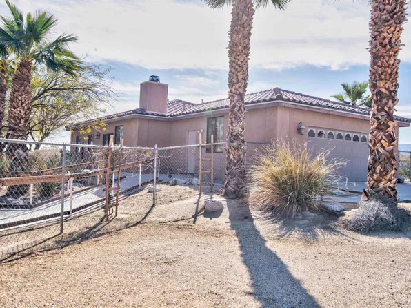 2713 Country Club Rd APT 15, Borrego Springs, CA 92004