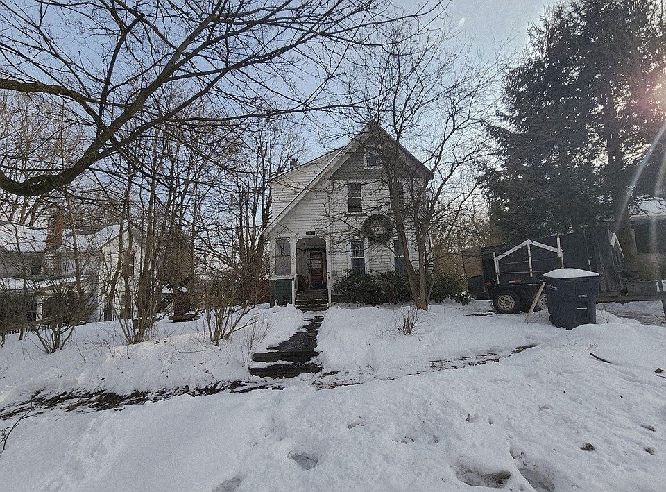 1st image of 17 Ogden St