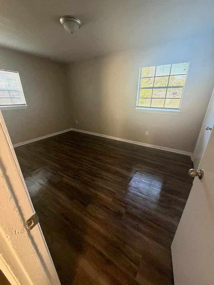 Welcome to 3822 Ford Road! — Photo 2