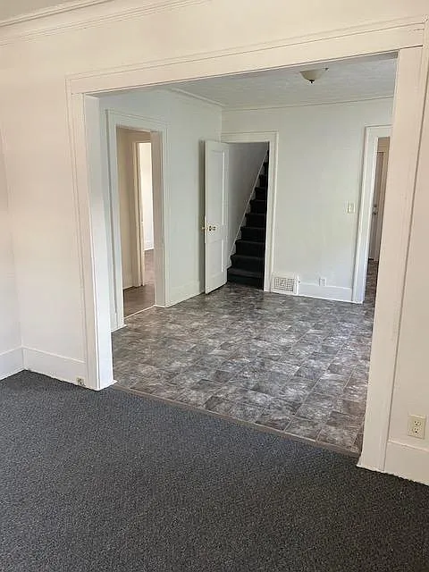 3 bed, 1208 sqft, $1,300 — Photo 3