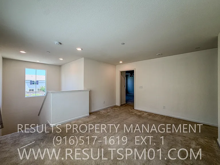 4329 Gentry Way — Photo 24