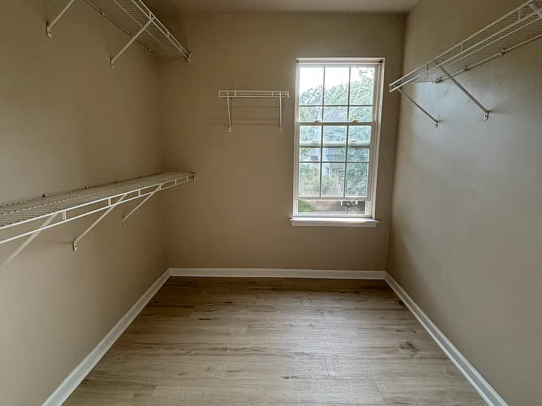 9159 Glenashley Dr — Photo 5