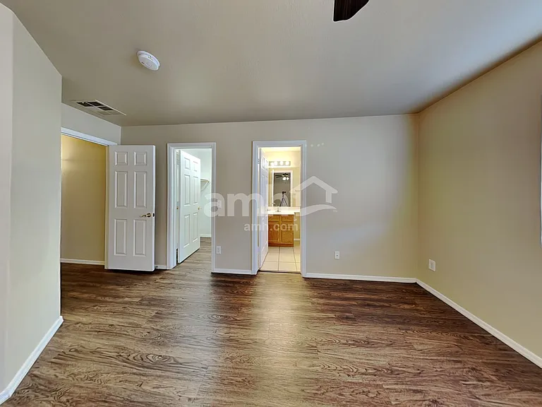 16660 W Cottonwood St — Photo 9