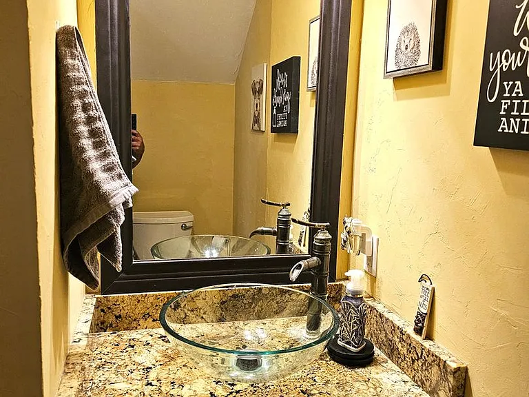 3926 White Oak Ct — Photo 8