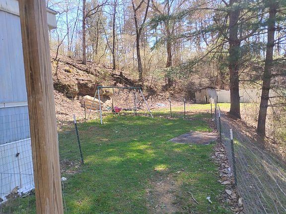 2nd image of 662 Tivis Rdg