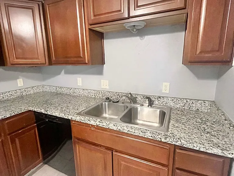 4325 Segura Ct S — Photo 6