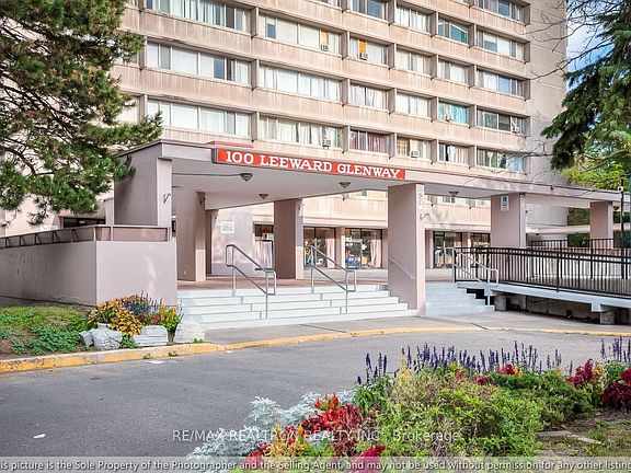 2nd image of 100 Leeward Glenway #1401
