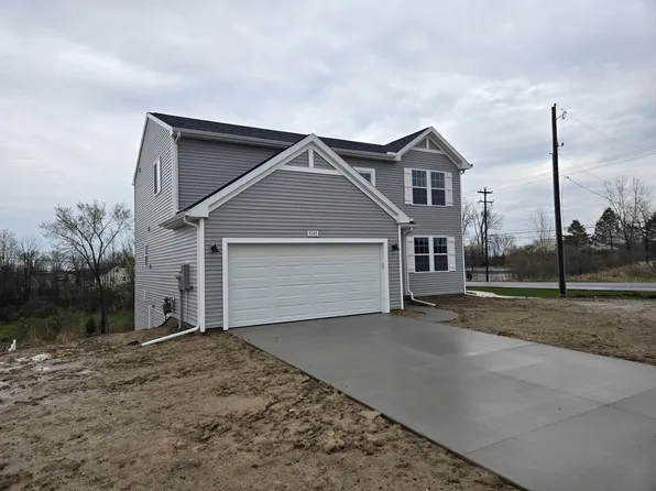 5585 Mammoth Dr SE, Caledonia, MI 49316