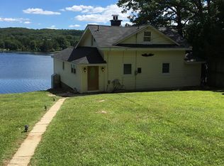 5 Reeve Ave, Stanhope, NJ 07874