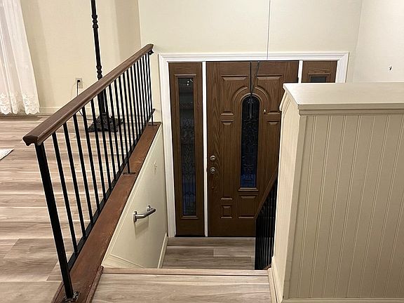 2nd image of 210 Pinehurst Ln