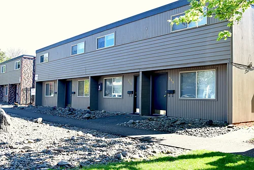 Norseman Apartments Photo 1