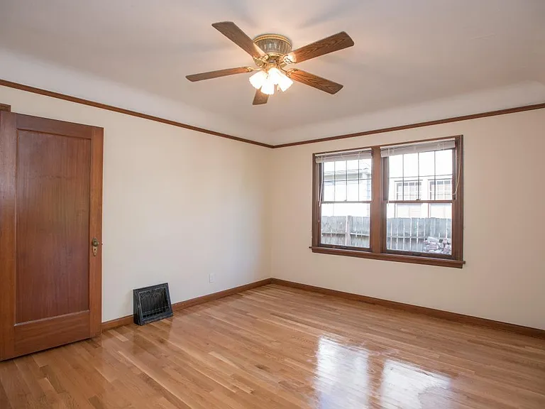 2628 NE Ainsworth St — Photo 11