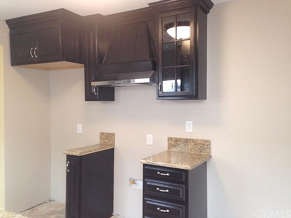 5th image of 2106 E 110th St