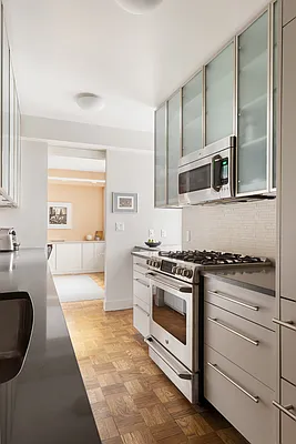 Sold by Compass | media 21