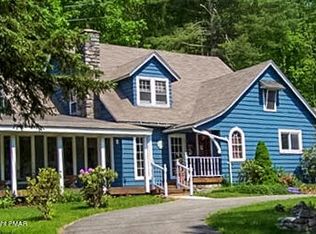 2441 Route 390, Canadensis, PA 18325