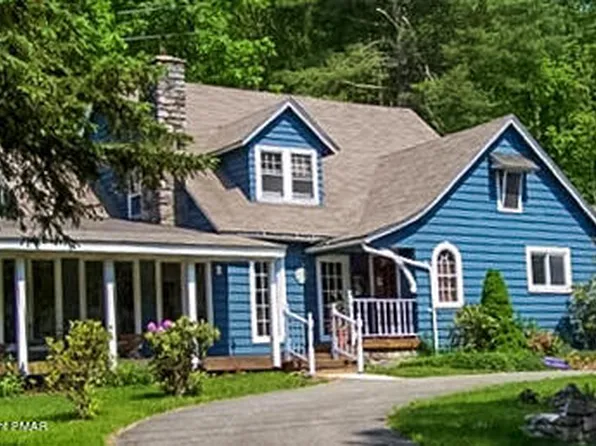 2441 Route 390, Canadensis, PA 18325