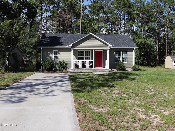 2nd image of 332 Holly Drive